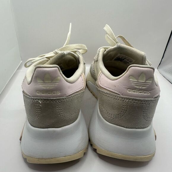 Adidas Retropy F2 Women's
Shoes SIZE 6.5 6 1/2 OFFWHITE / ALMOST PINK GW9408 - Picture 5 of 13